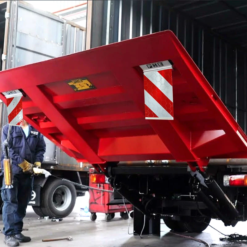 Red White Reflective Tail Lift Flags 4 Red White Reflective Tail Lift Flags 4